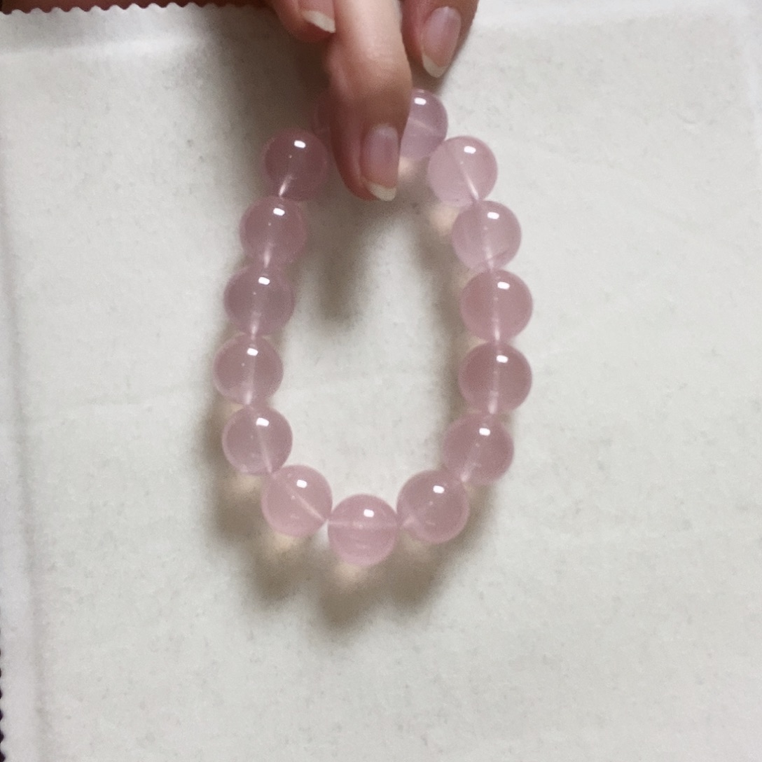 水晶手串未镶嵌简单