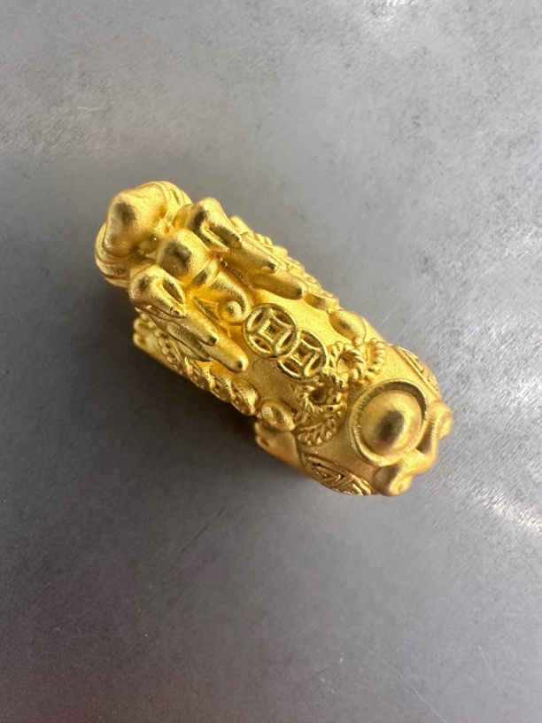 1.57克足金999貔貅