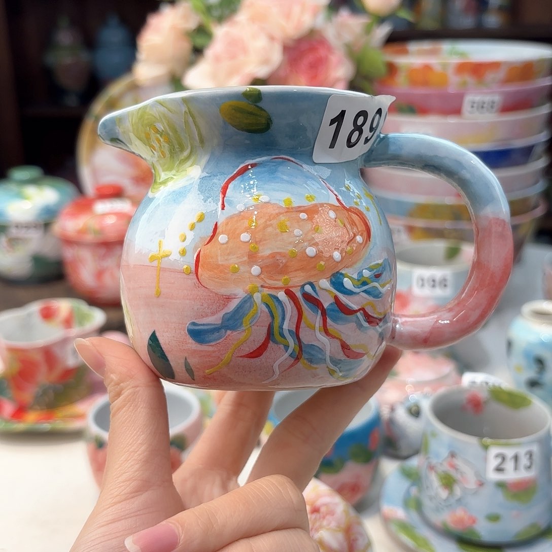 瓷片兔兔好可爱啊我