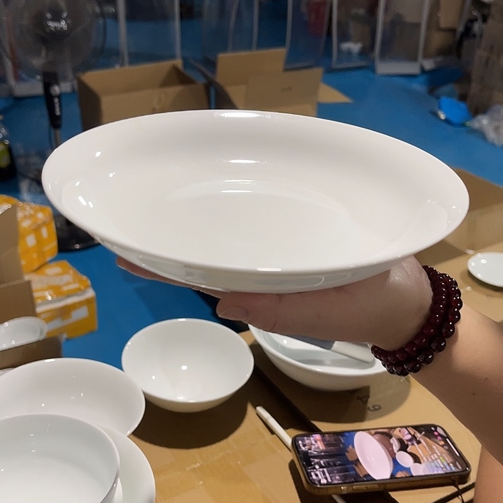 瓷片云白八英寸深盘六个，包邮