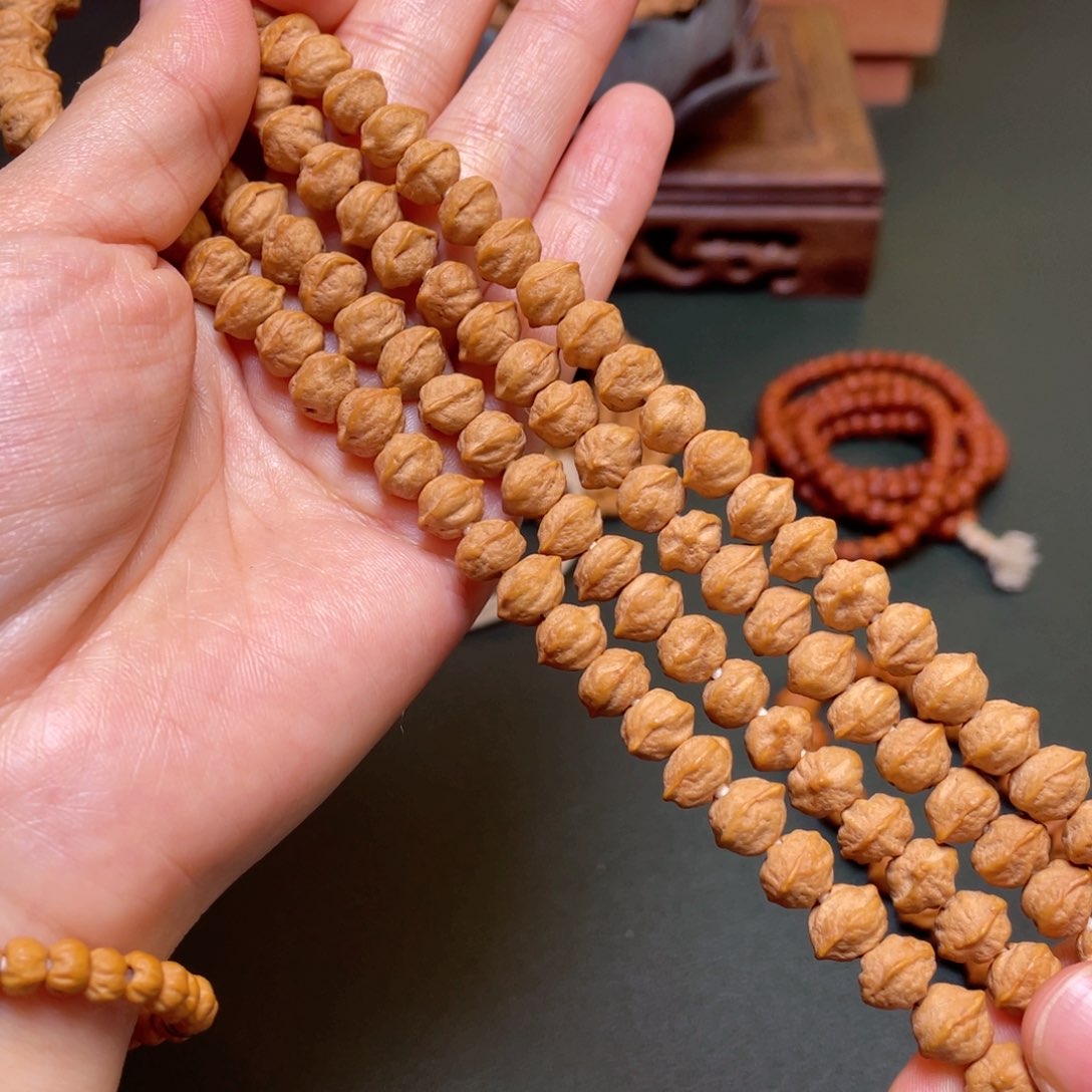 柏香籽/百香籽吊坠白牙横打长串