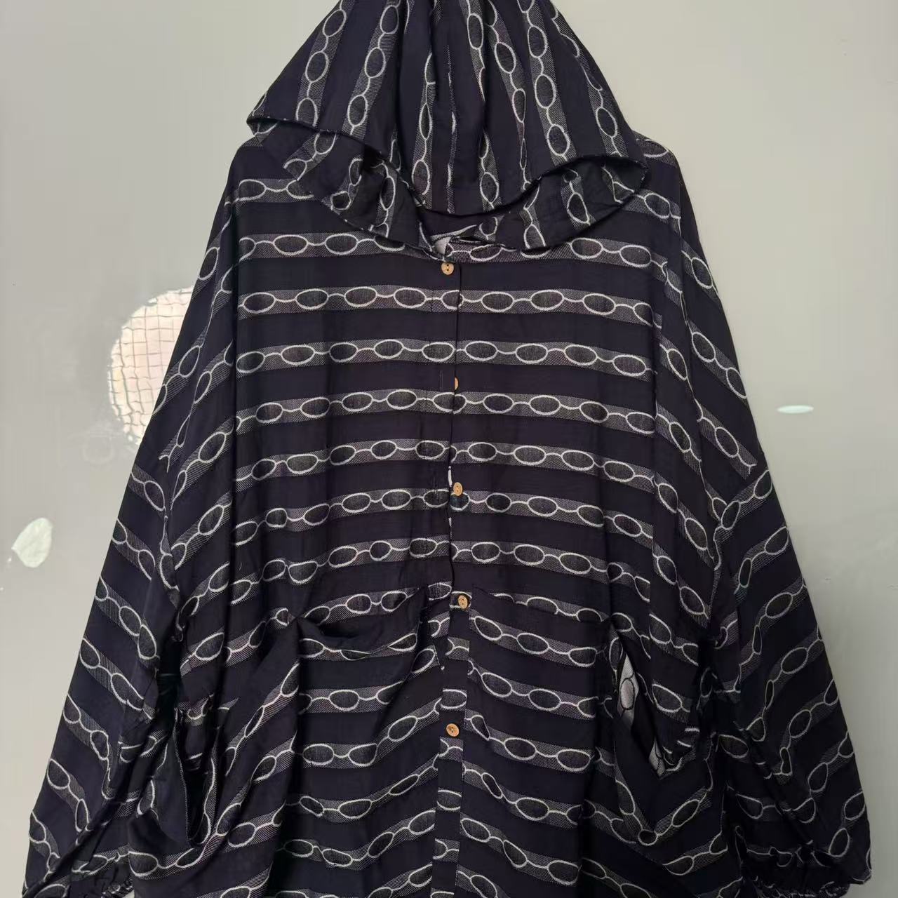 【沐木流浪记】蓝黑白圆圈连帽四兜女装风衣外套z