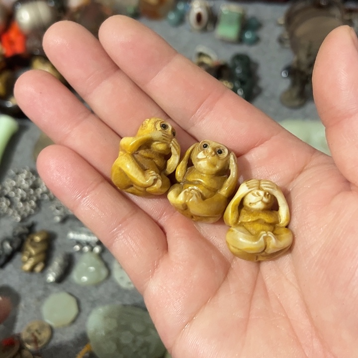 水***果金属小件。         