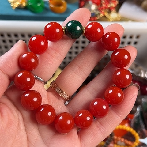 滴血莲花菩提手串