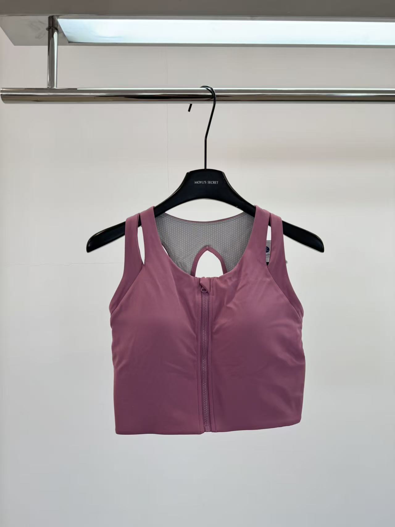 874 no退no换 默认微脏微瑕 运动休闲上衣