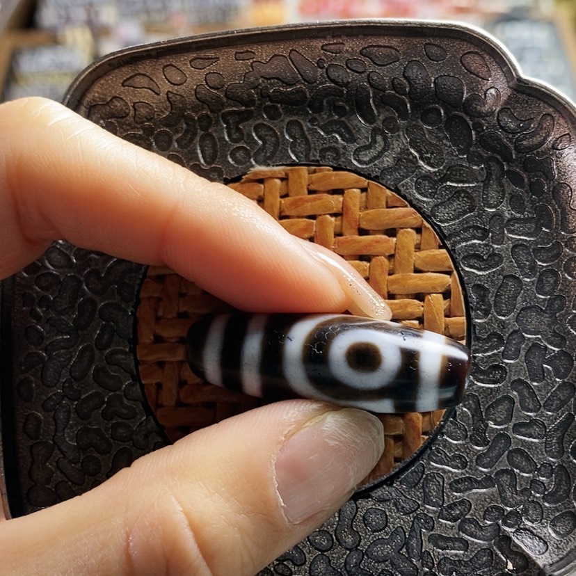 【闪购商品】玛瑙/玉髓（覆膜）散珠月***璃