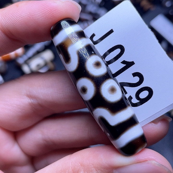 玛瑙/玉髓颈饰未镶嵌有坑