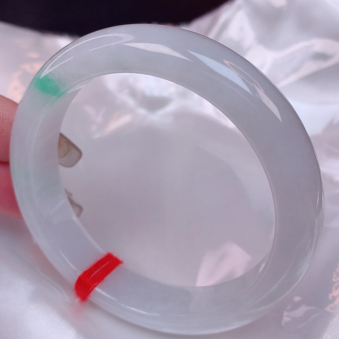 翡翠手镯未镶嵌54+ 翡翠手镯