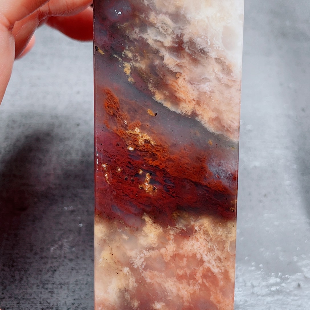 玉桂林鸡血玉印章镇尺1