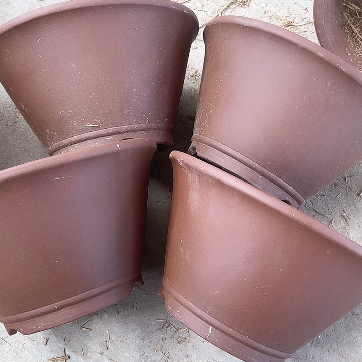 紫砂花盆100-4。  30.5-16.5