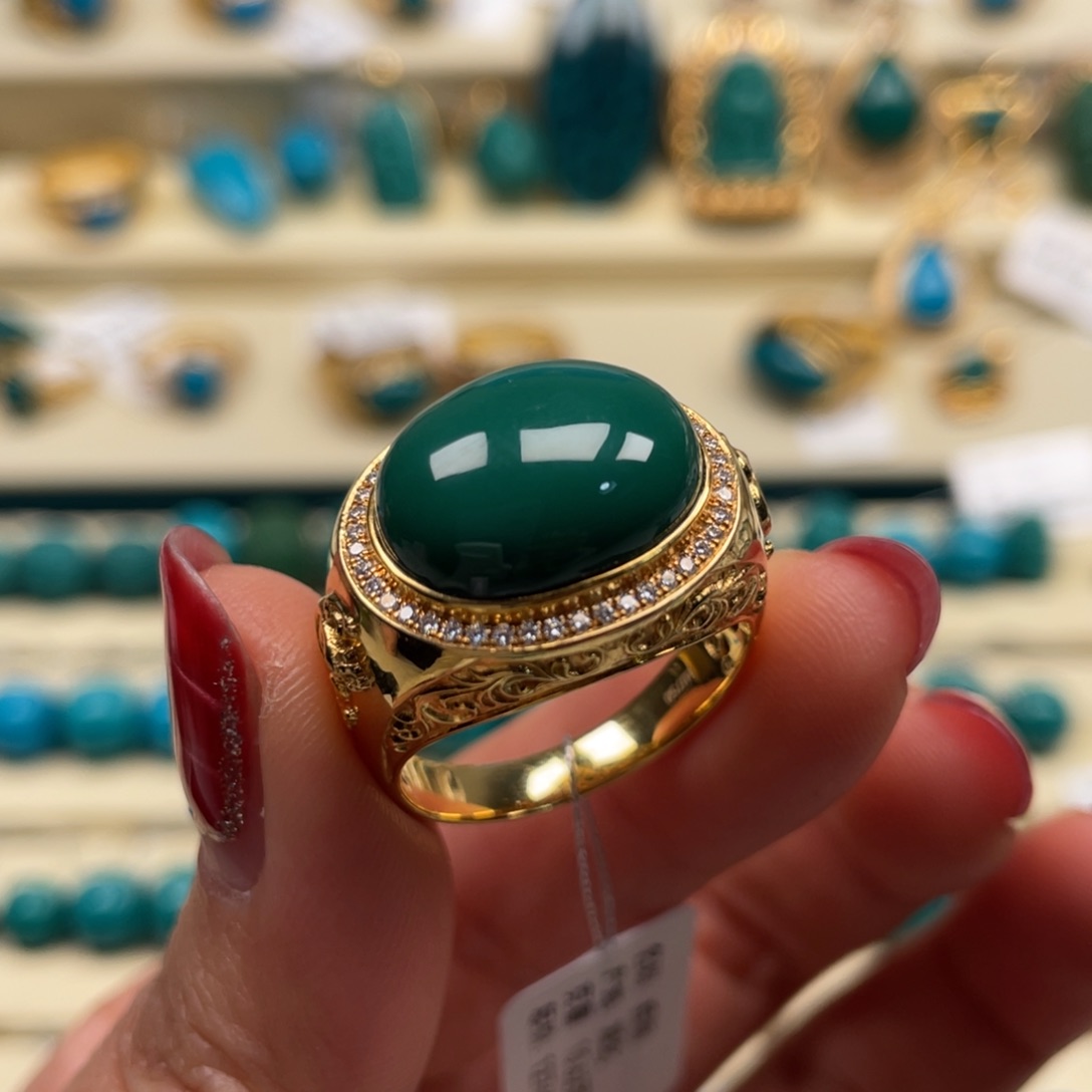 18K金镶嵌绿松石珠宝奇石戒指