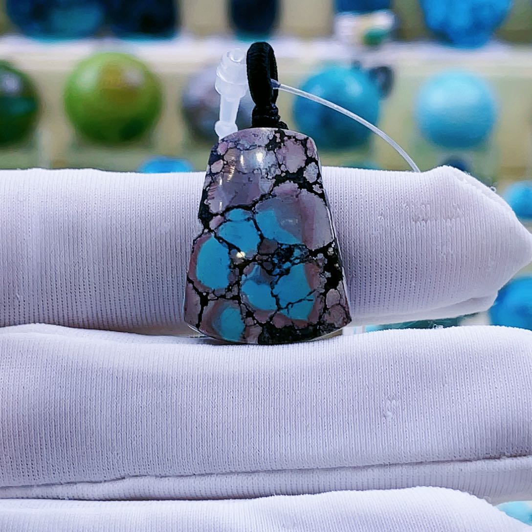 绿松石挂件未镶嵌