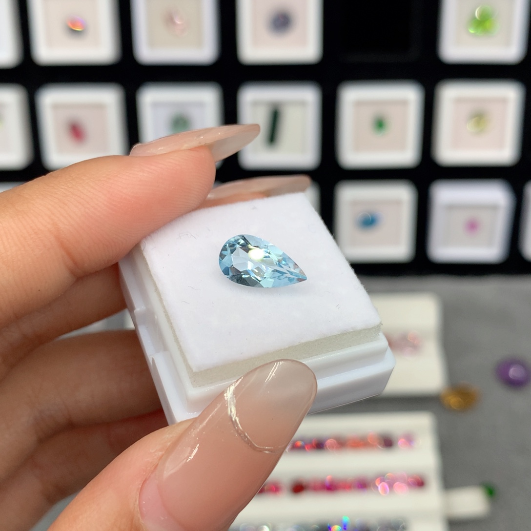 海蓝宝石裸石1.5克拉