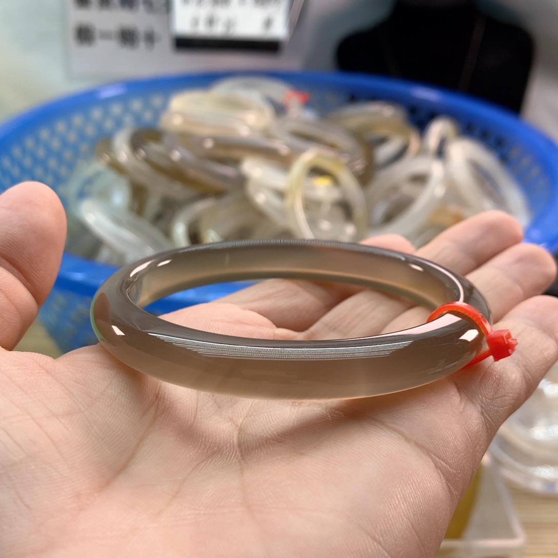 手镯玛瑙/玉髓未镶嵌