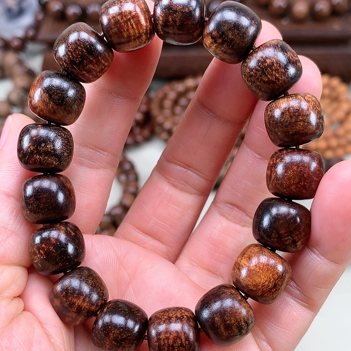 【闪购商品】贡木其他印贡火焰龙彩虹绿12*13