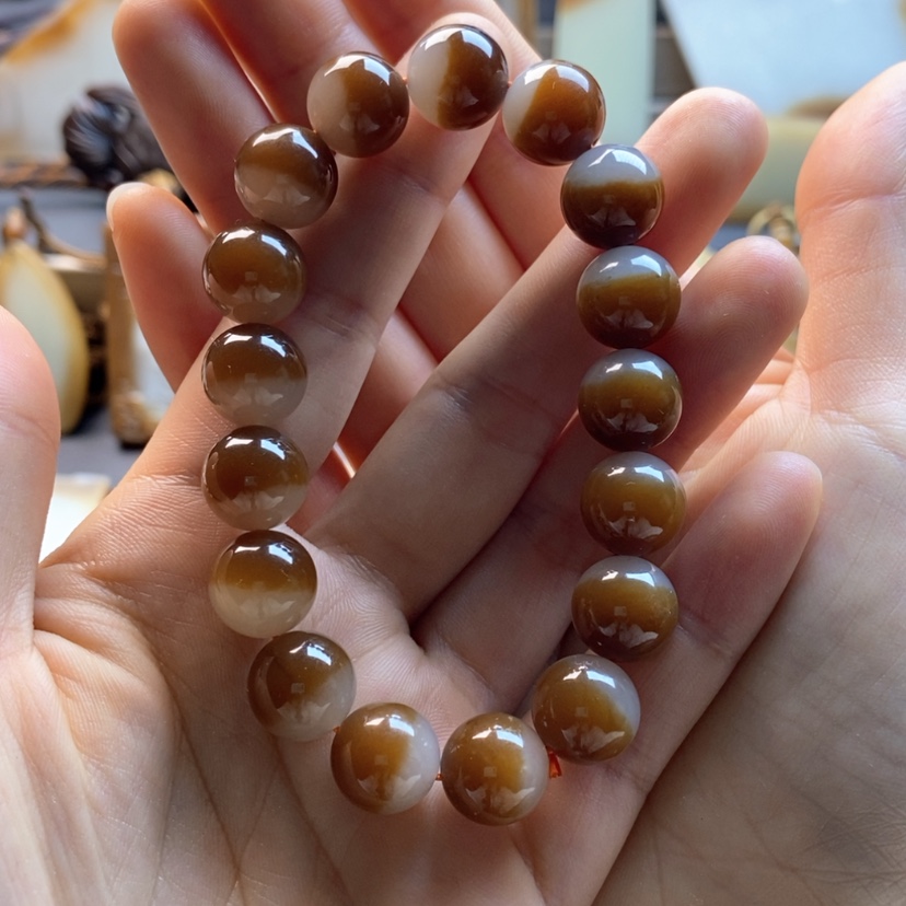 【闪购商品】未镶嵌手镯和田玉（糖玉）韶****弦