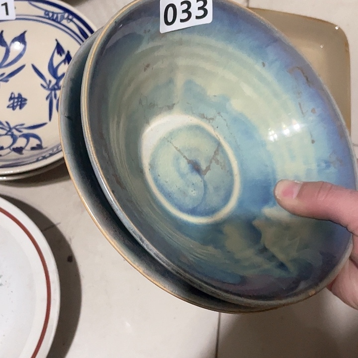 瓷片杨*凤厂货微瑕，库存两个