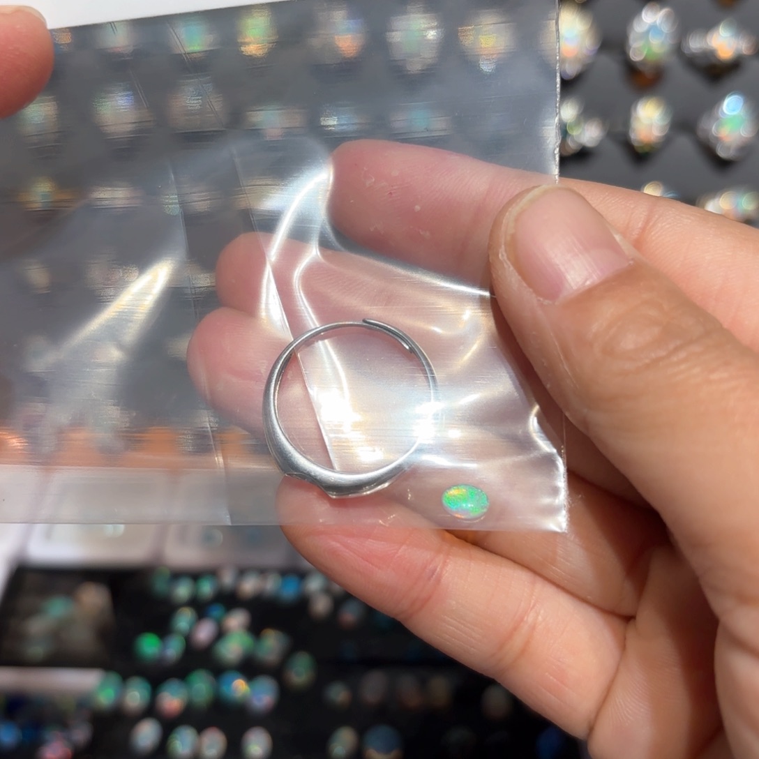 欧泊戒指银S925镶嵌倘**天