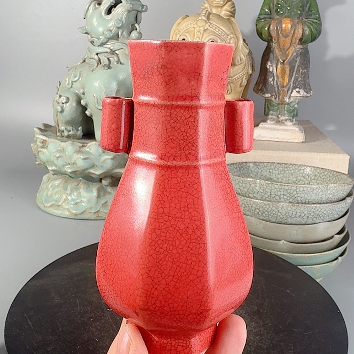 柴窑贯耳瓶品相完美