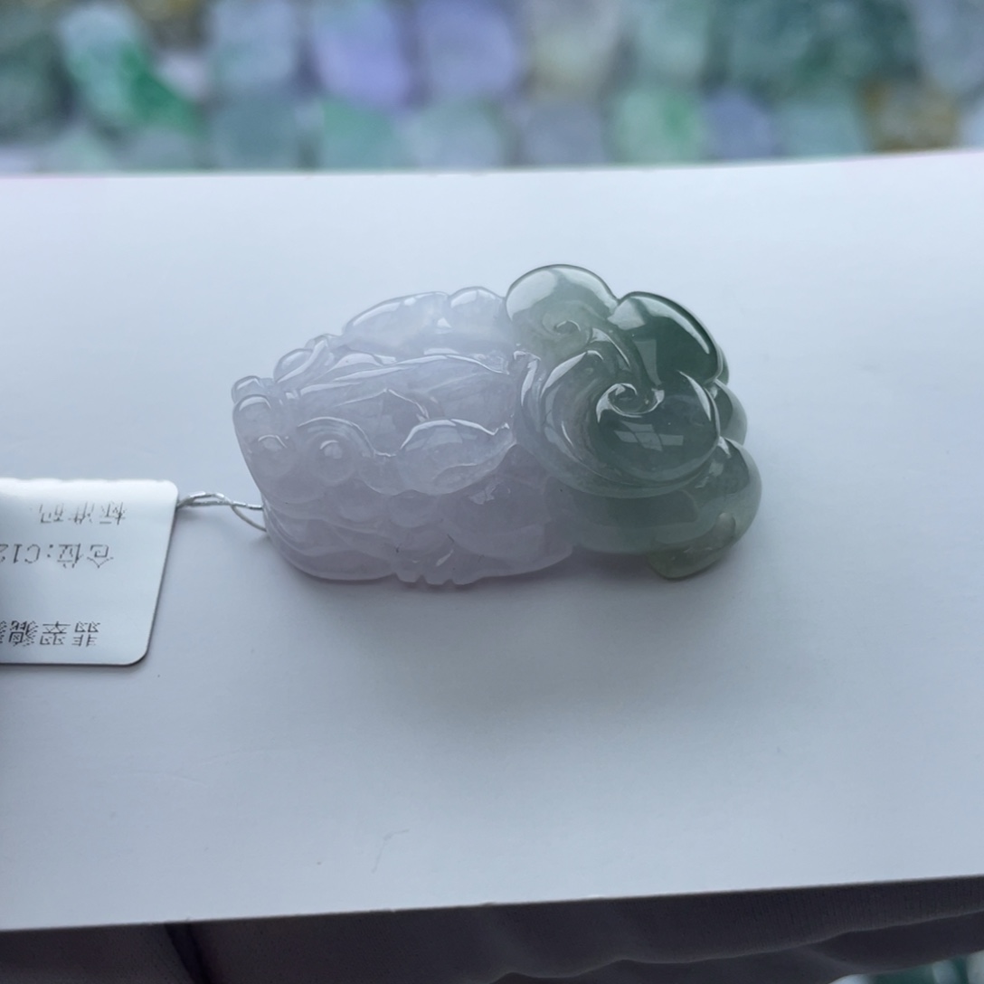 翡翠颈饰未镶嵌貔貅