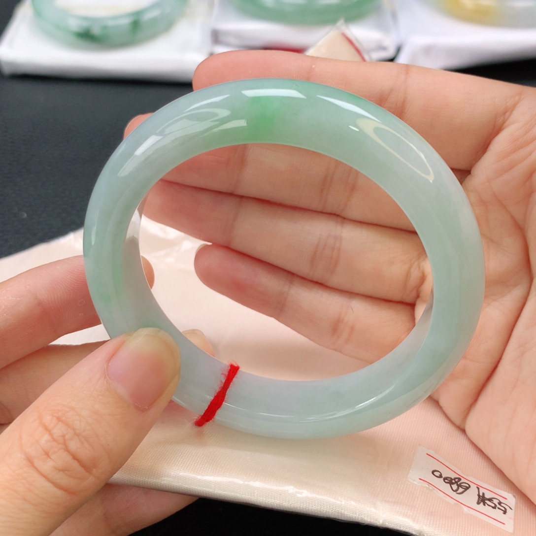 翡翠手镯未镶嵌缅甸55