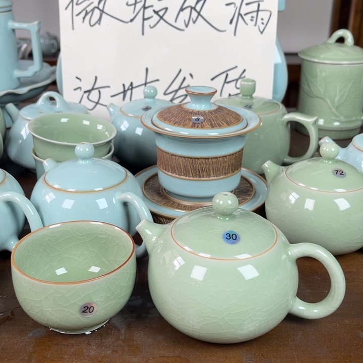 小***贝豆绿西施壶不完美