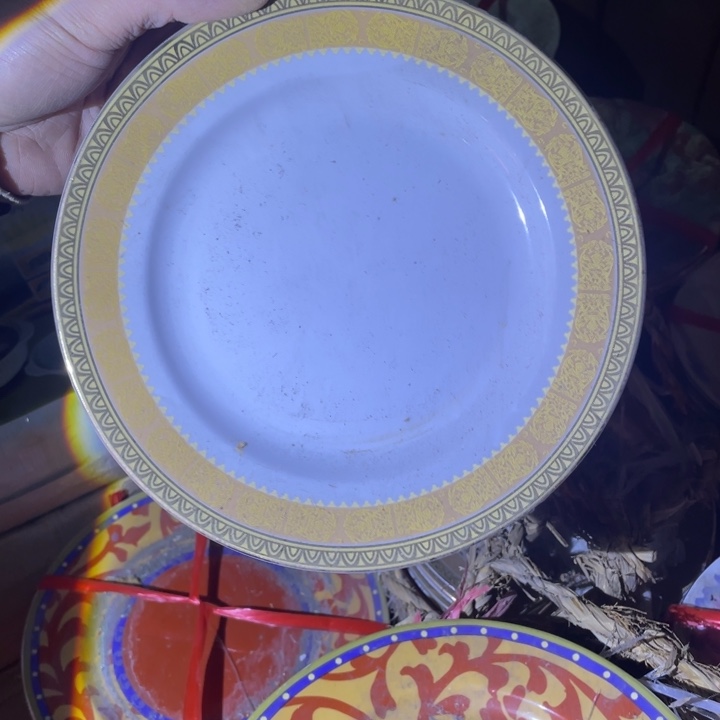 其他盘子碗都便宜