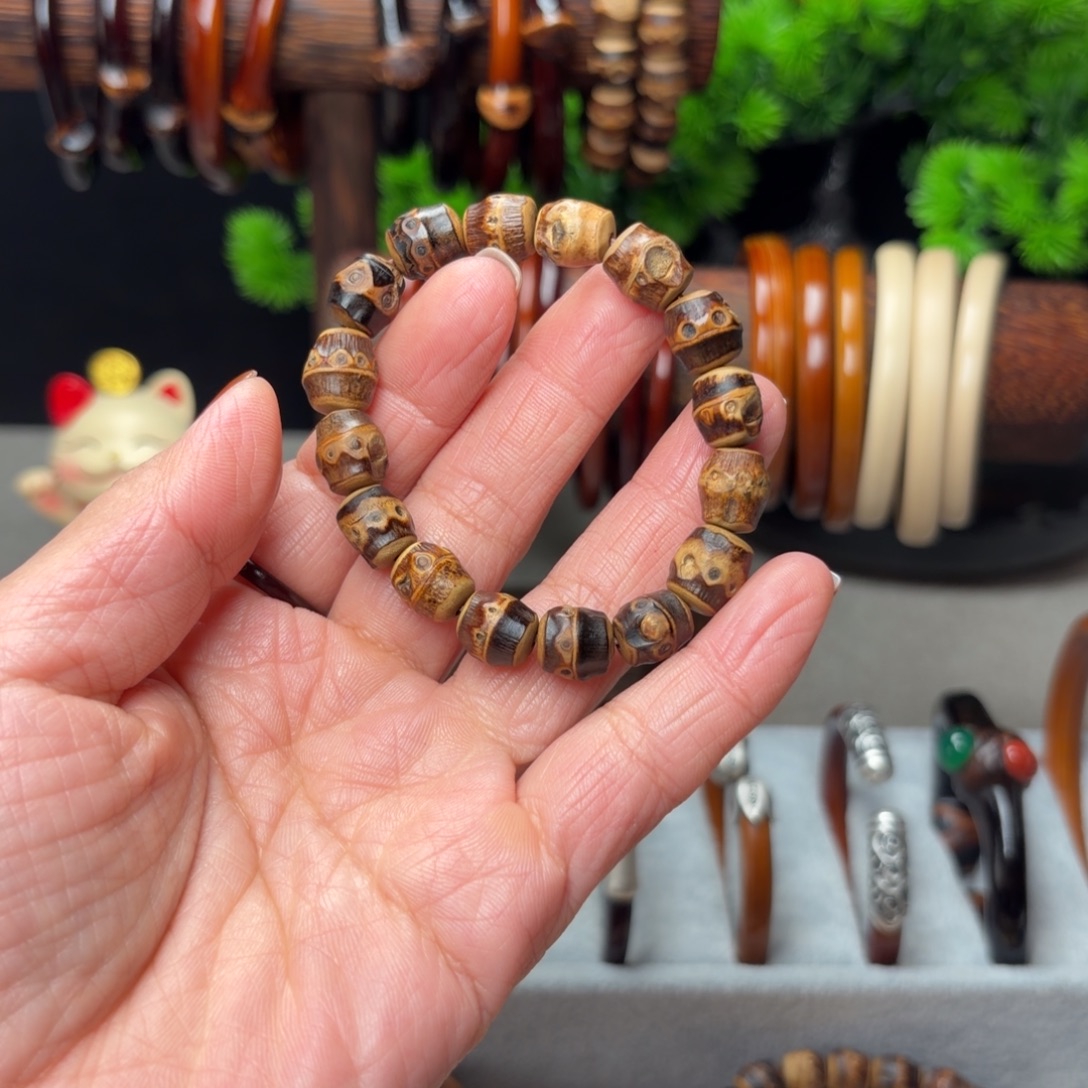 余***生木质非金属紫竹手串