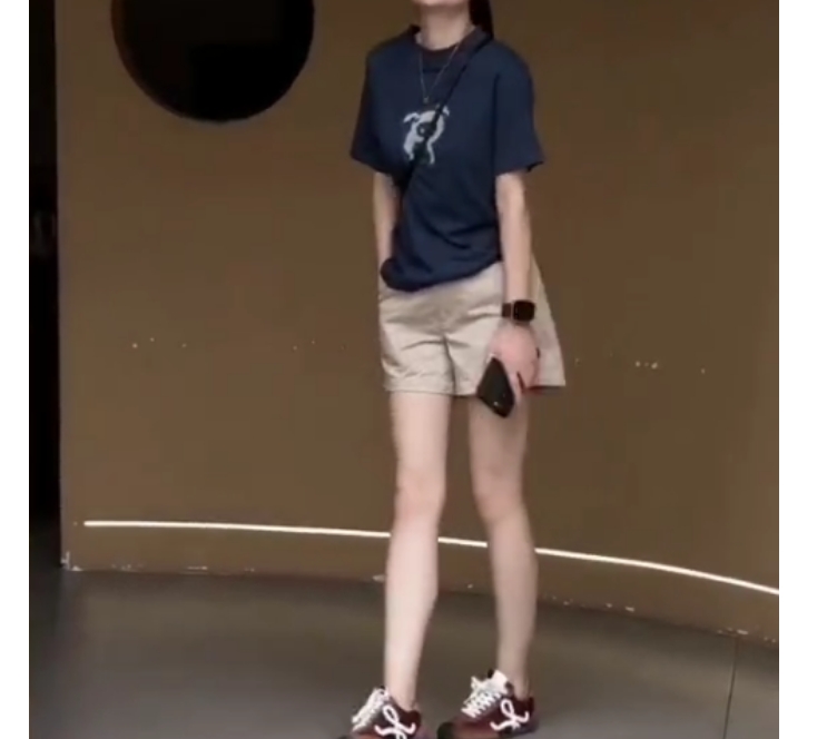 时尚潮流百搭精品女装zsx30847
