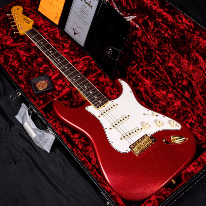 Fender电吉他CS基本全新