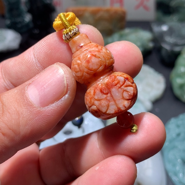翡翠未镶嵌颈饰保真天然a货翡翠