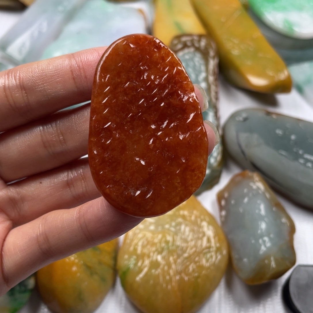 【闪购商品】翡翠颈饰未镶嵌翡翠