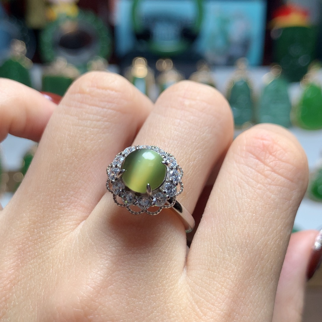 和田玉（碧玉）戒指未镶嵌