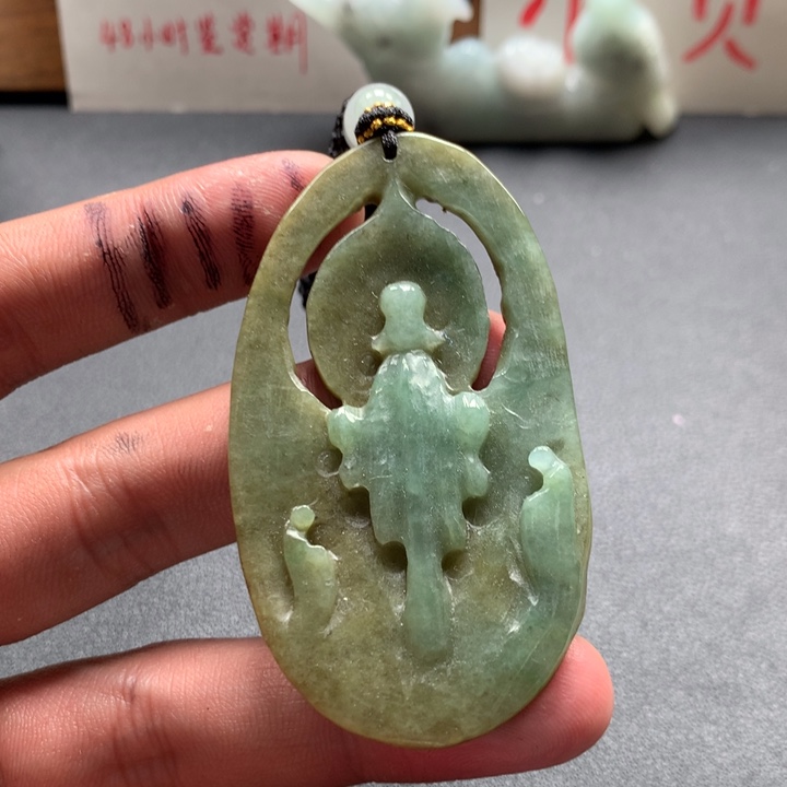 翡翠未镶嵌颈饰保真天然a货翡翠