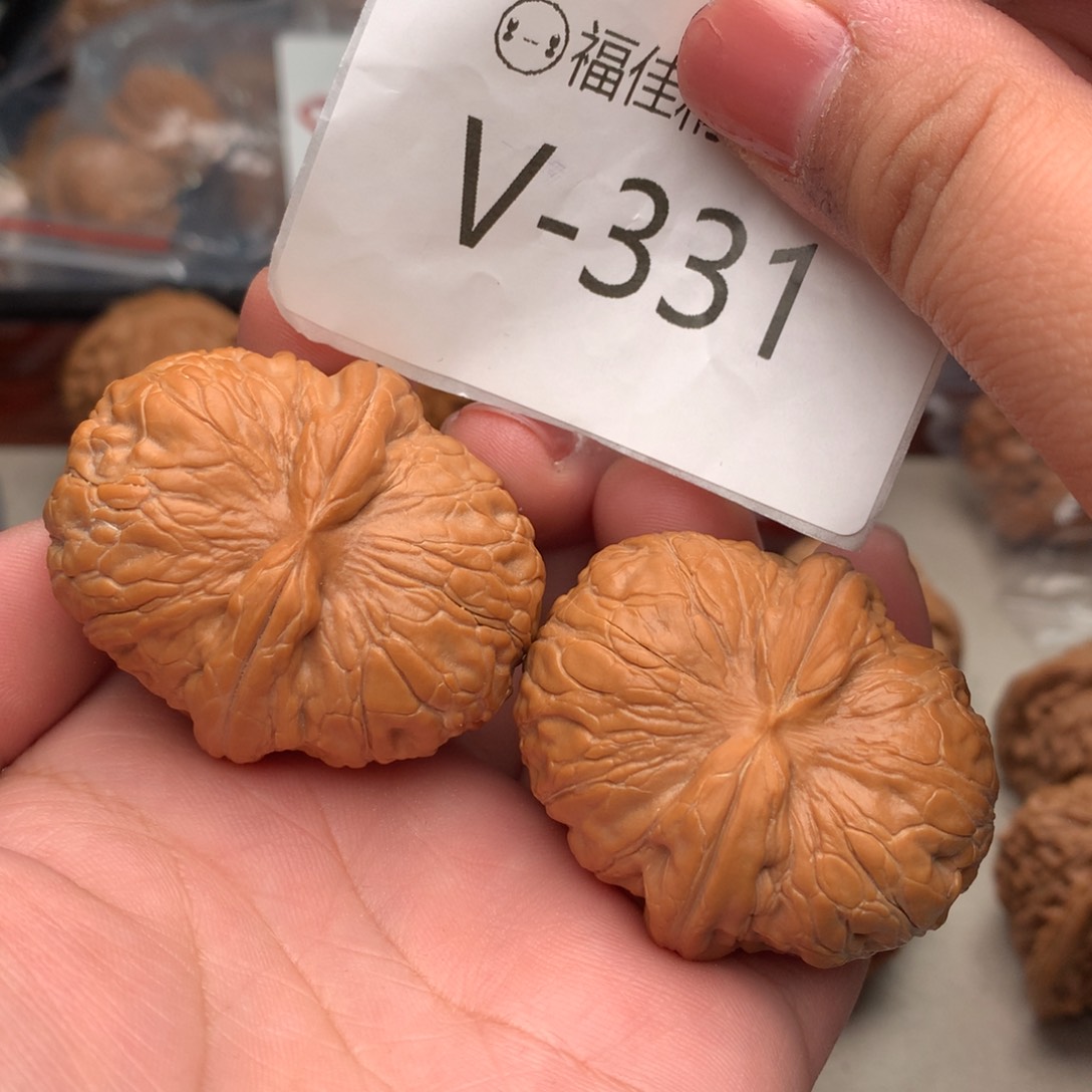 文玩核桃把件45元宝…………