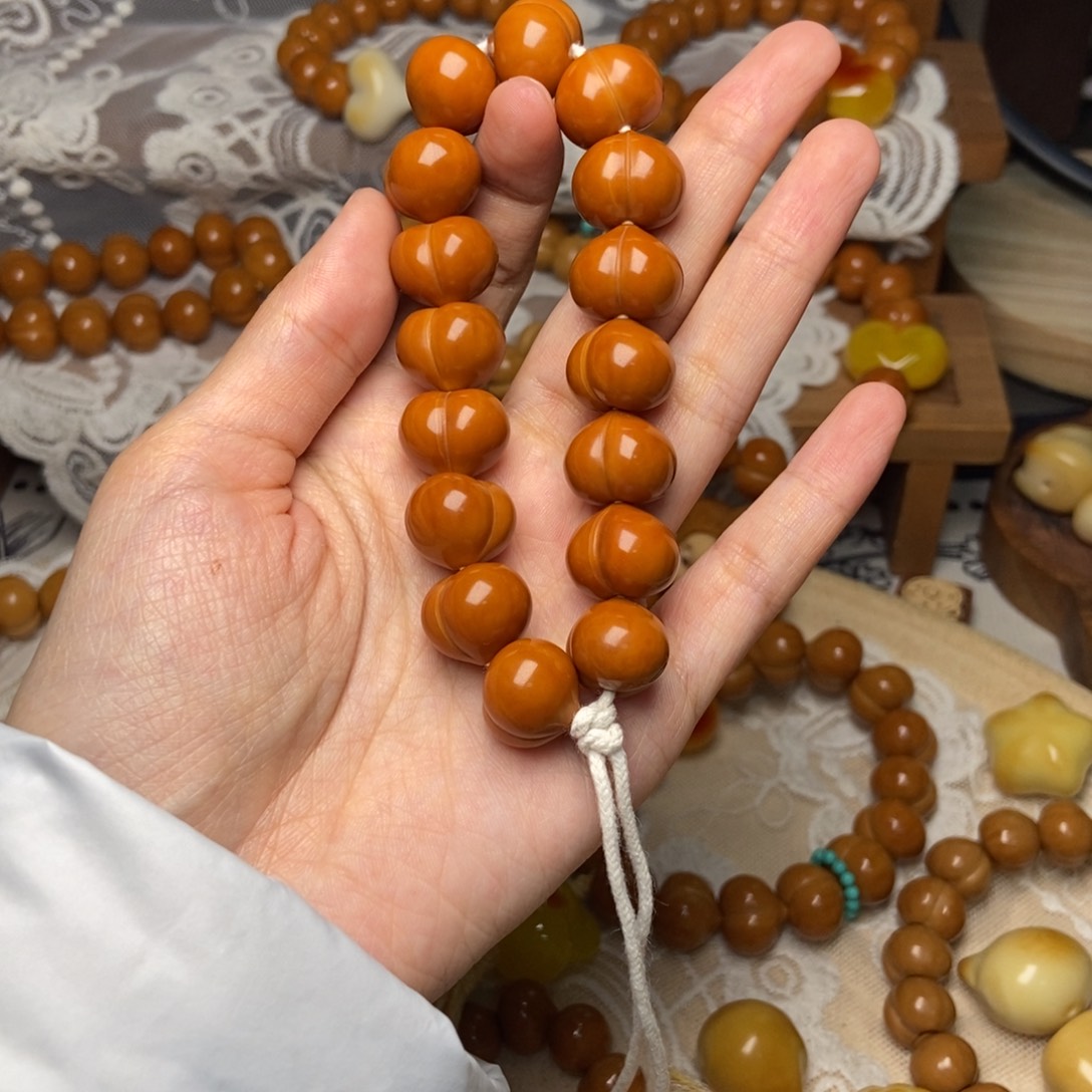 猴头核桃吊坠屁桃玻璃底卡15