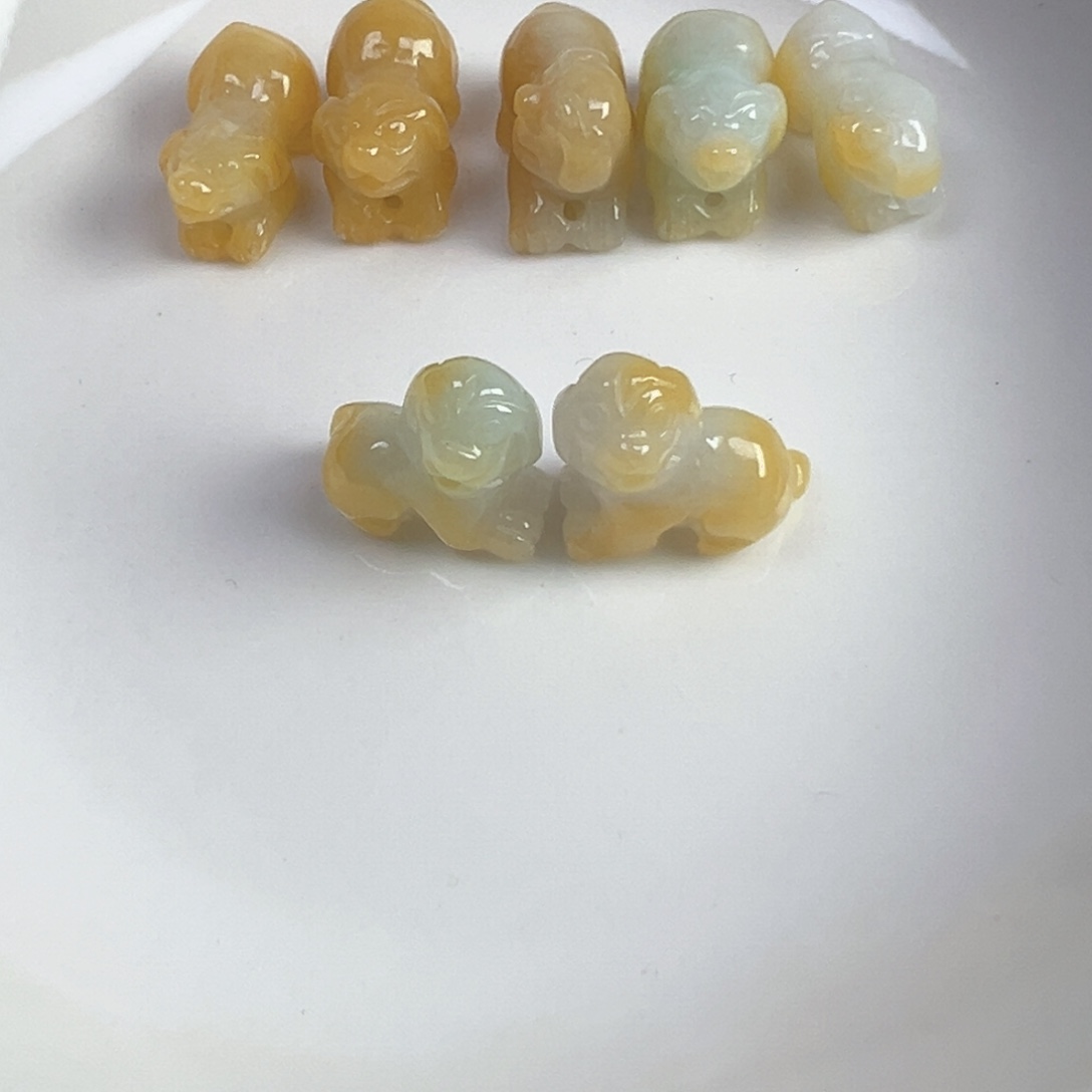 翡翠散珠翡翠狗一个可挑