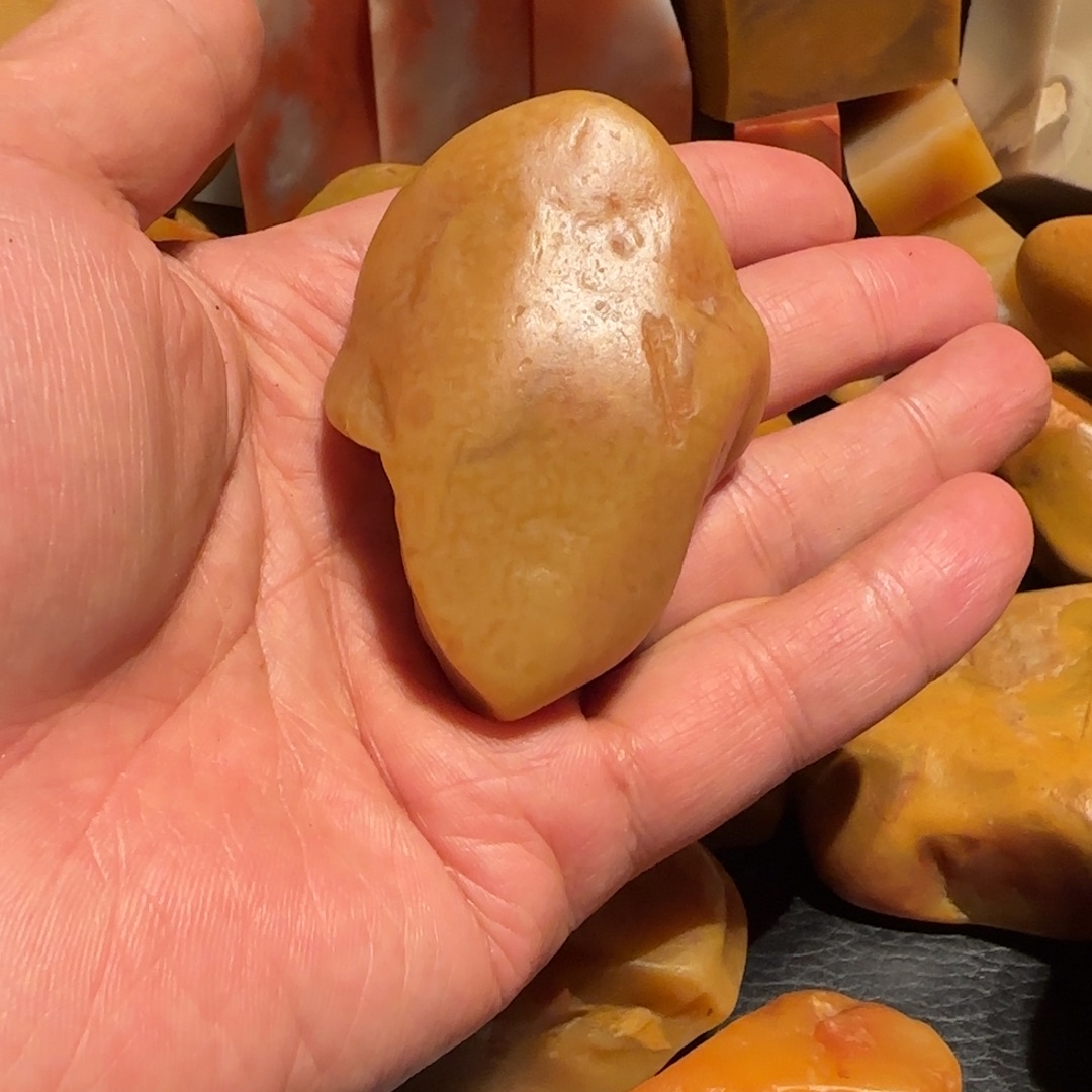 乘***8老挝石老挝田黄．．．．