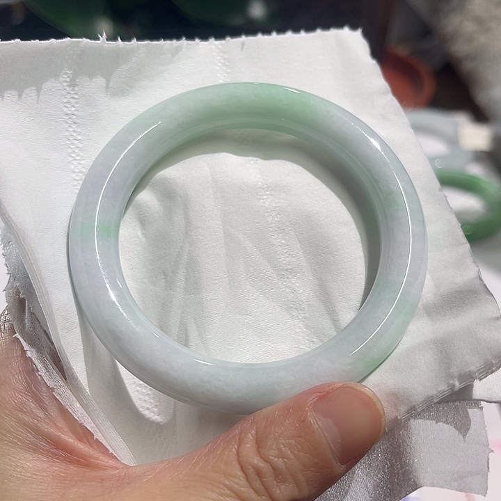 翡翠未镶嵌手镯纯天然缅甸翡翠手镯