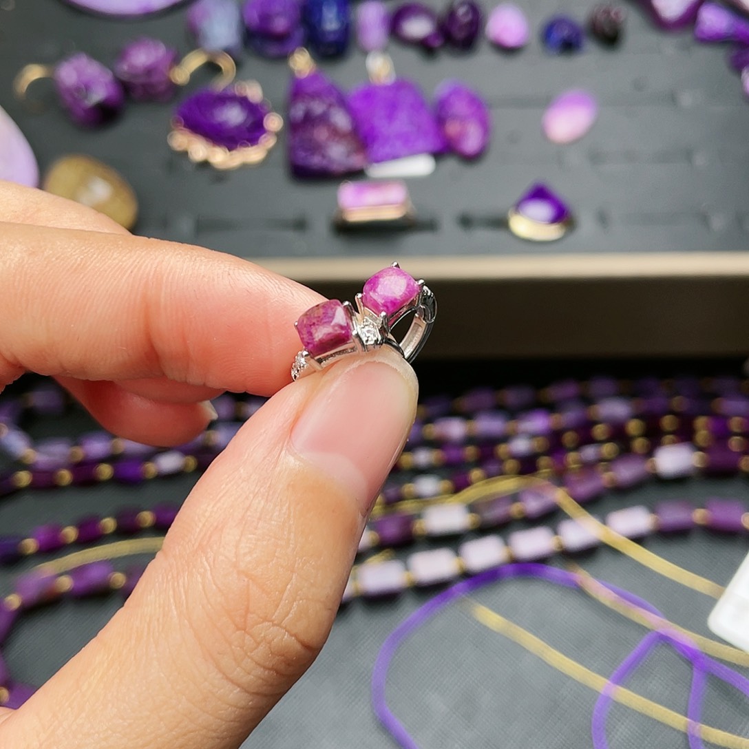 苏纪石（舒俱来）耳环银S925镶嵌