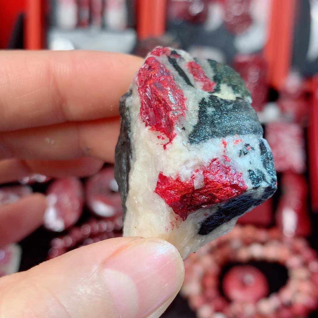 天然辰砂天然毛石