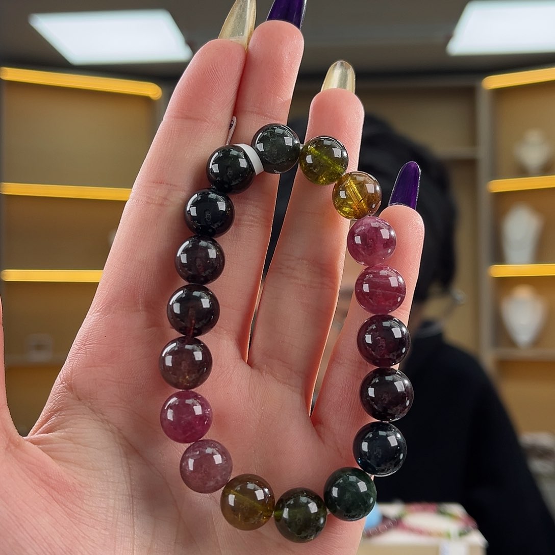 碧玺碧玺11mm（多样性发一件未镶嵌