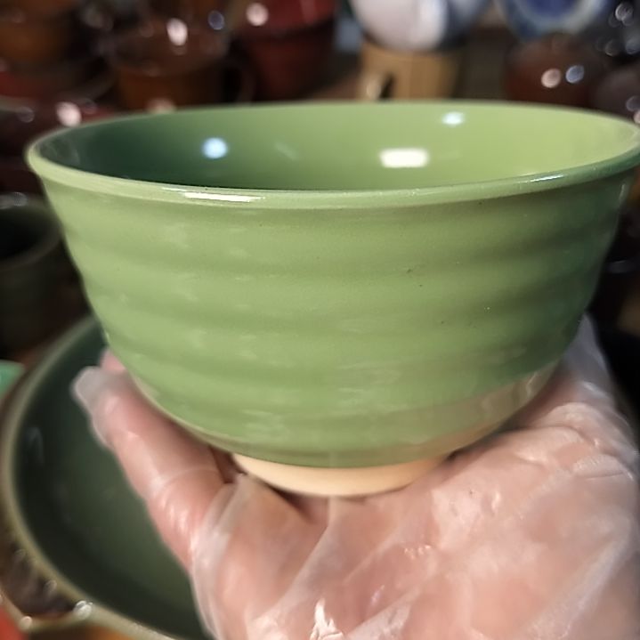 盘瓷片陶瓷杯盘壶碗都有