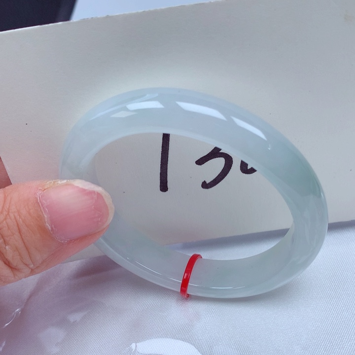 翡翠手镯（贵妃镯）未镶嵌翡翠
