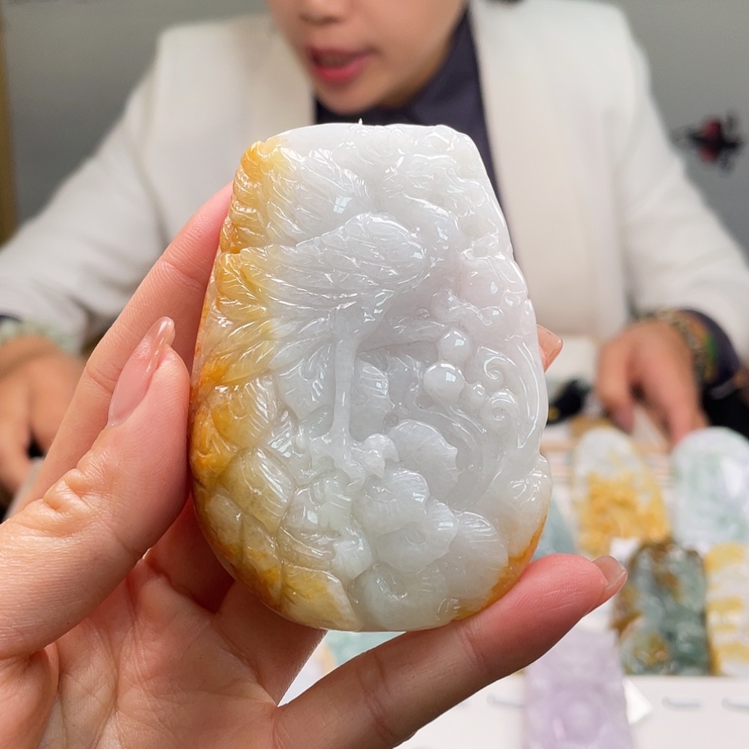 翡翠吊坠(不含链)未镶嵌