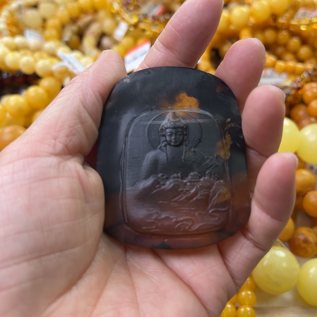 琥珀珠宝奇石未镶嵌