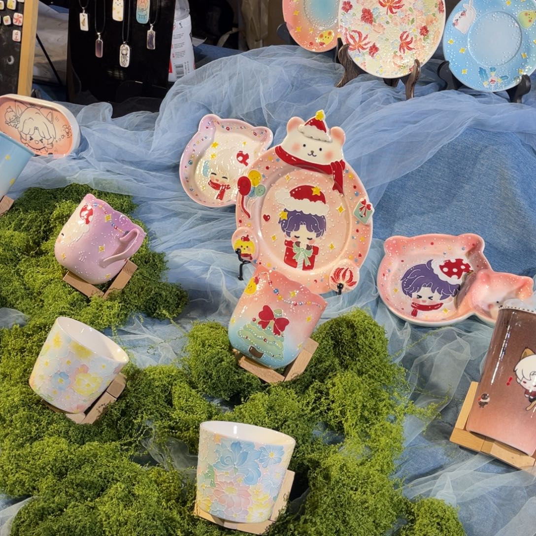 陶瓷哈哈哈哈哈哈哈