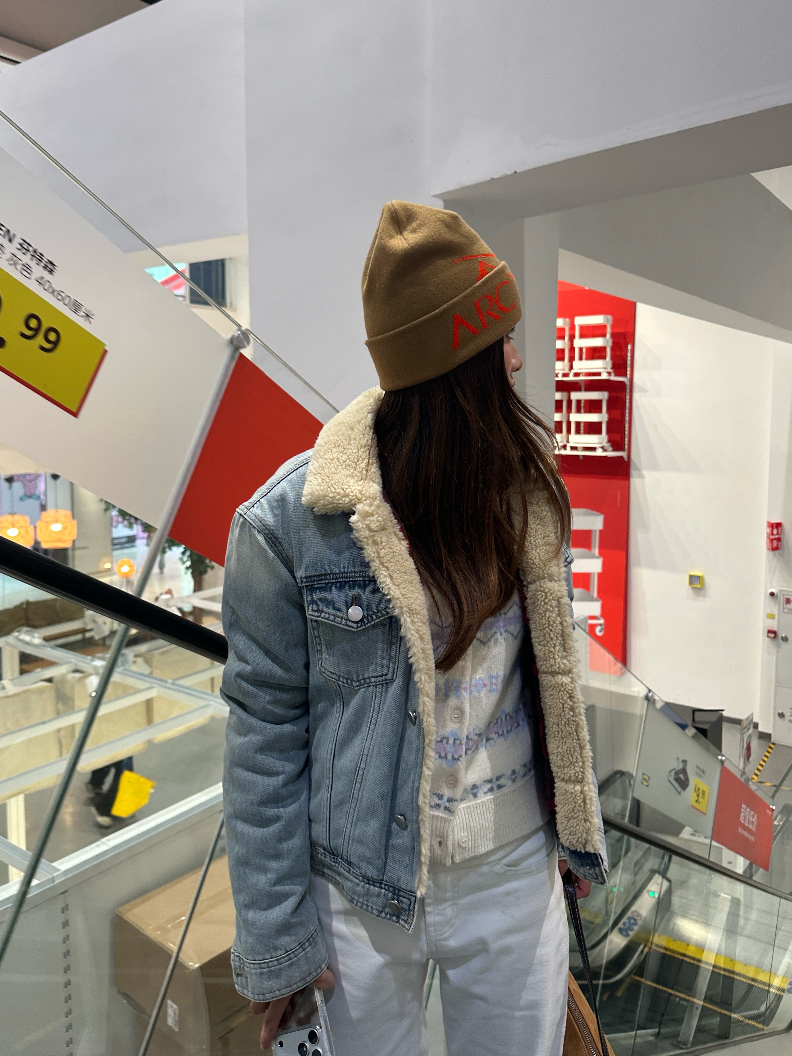 来自b0【宅女牛仔棉服】秋冬款羊羔绒夹棉拼接格子牛仔外套 【L4611】