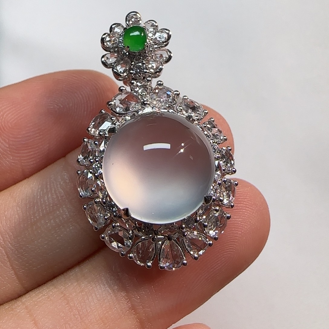 翡翠18K金镶嵌吊坠(不含链)蛋面