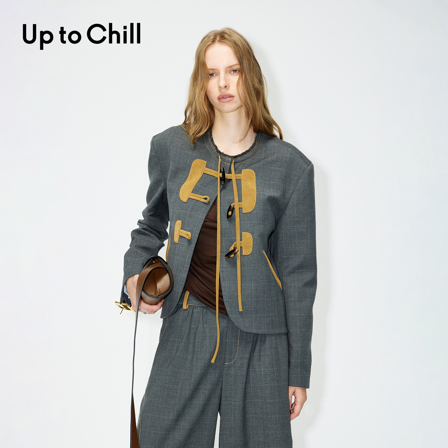 Up to Chill 气质长袖短款时尚复古拼皮撞色外套CKWWW1W960